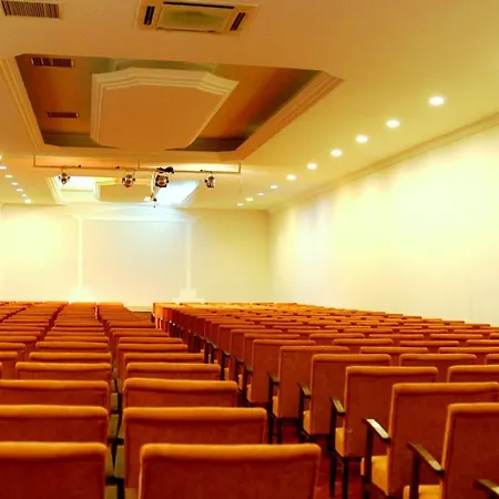 Otel Club Karaburun Okurcalar